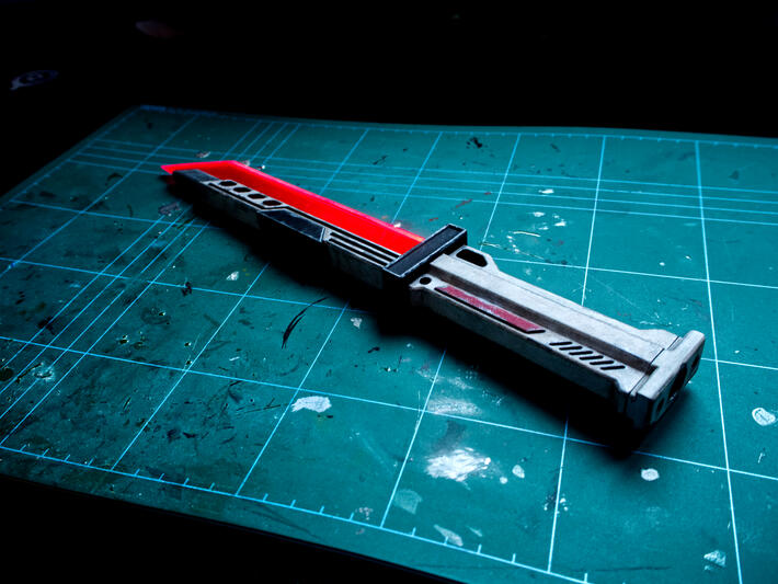 Couteau d'inspiration cyberpunk - Version 2